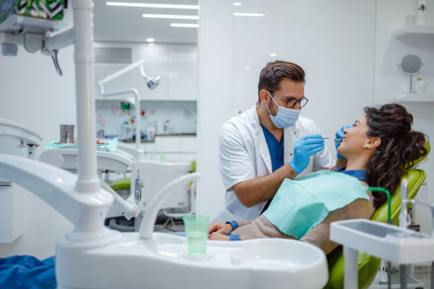 Best Veneers and Lumineers  in Reform, AL